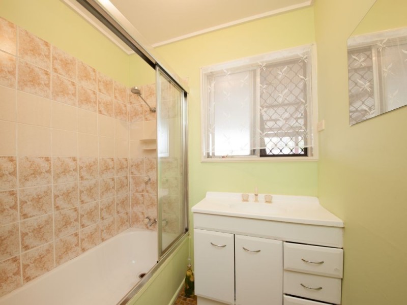 23 Mikaga Court, Woodridge QLD 4114