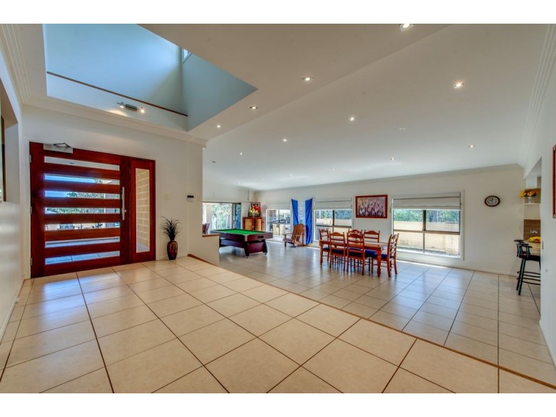 8 Eugene Street, Bellbird Park QLD 4300