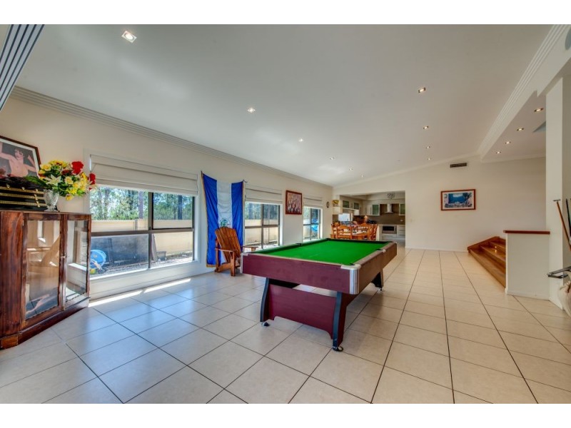8 Eugene Street, Bellbird Park QLD 4300