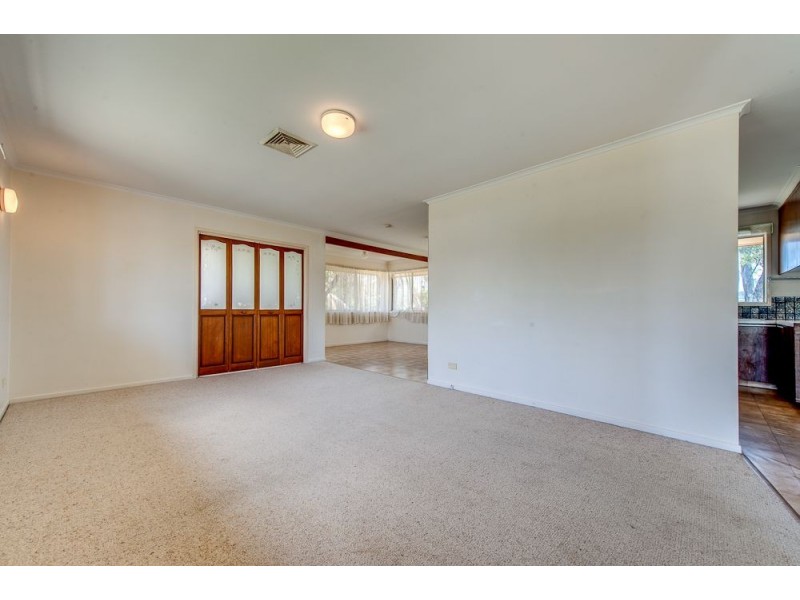 71 Barclay Street, Bundamba QLD 4304