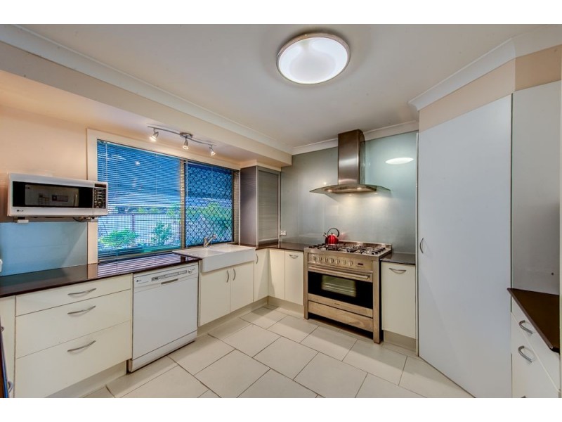153 Hellawell Road, Sunnybank Hills QLD 4109
