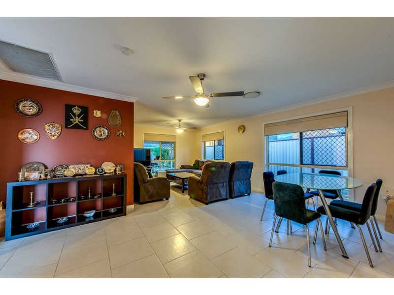 153 Hellawell Road, Sunnybank Hills QLD 4109