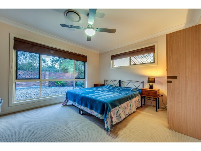 153 Hellawell Road, Sunnybank Hills QLD 4109