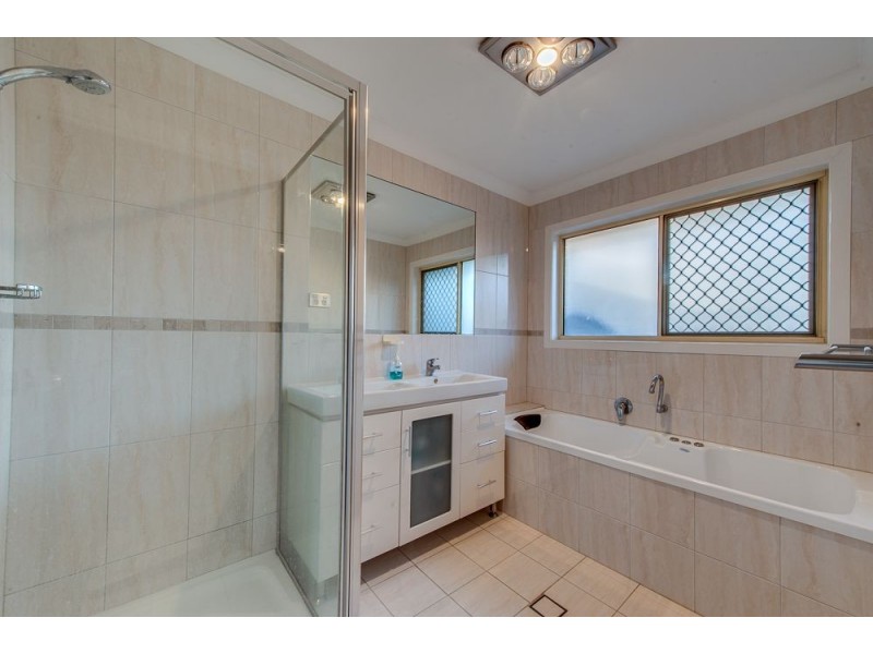 153 Hellawell Road, Sunnybank Hills QLD 4109