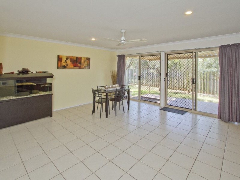18 Christopher Place, Morayfield QLD 4506