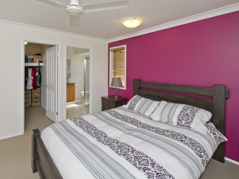 18 Christopher Place, Morayfield QLD 4506