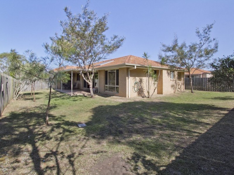 18 Christopher Place, Morayfield QLD 4506