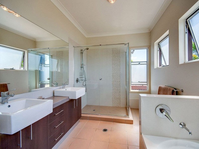 103 Corvus Drive, Cashmere QLD 4500