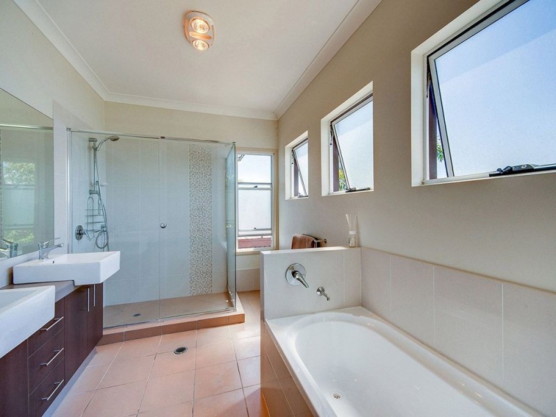 103 Corvus Drive, Cashmere QLD 4500