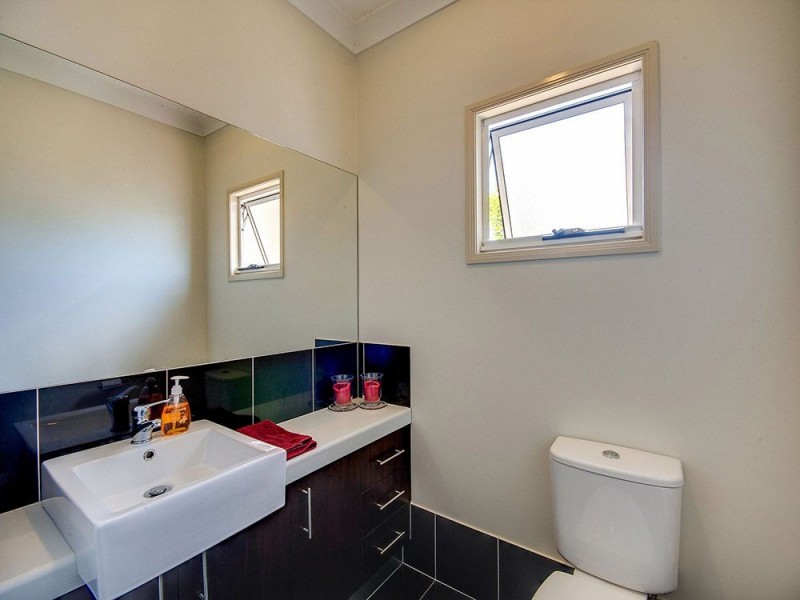 103 Corvus Drive, Cashmere QLD 4500