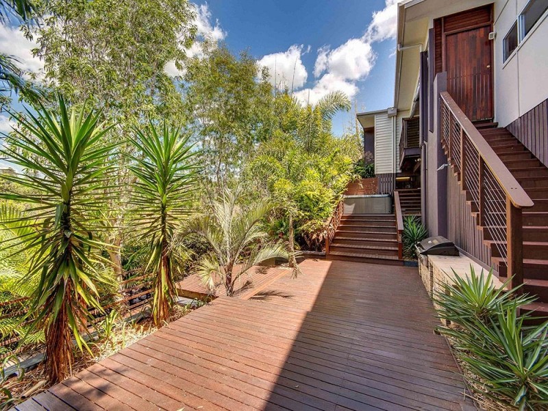 103 Corvus Drive, Cashmere QLD 4500