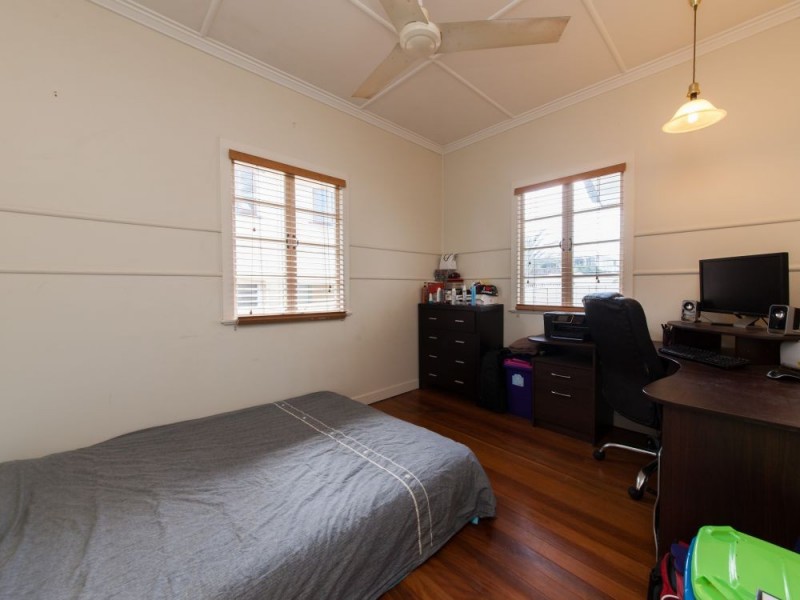 48 Rolleston Street, Keperra QLD 4054