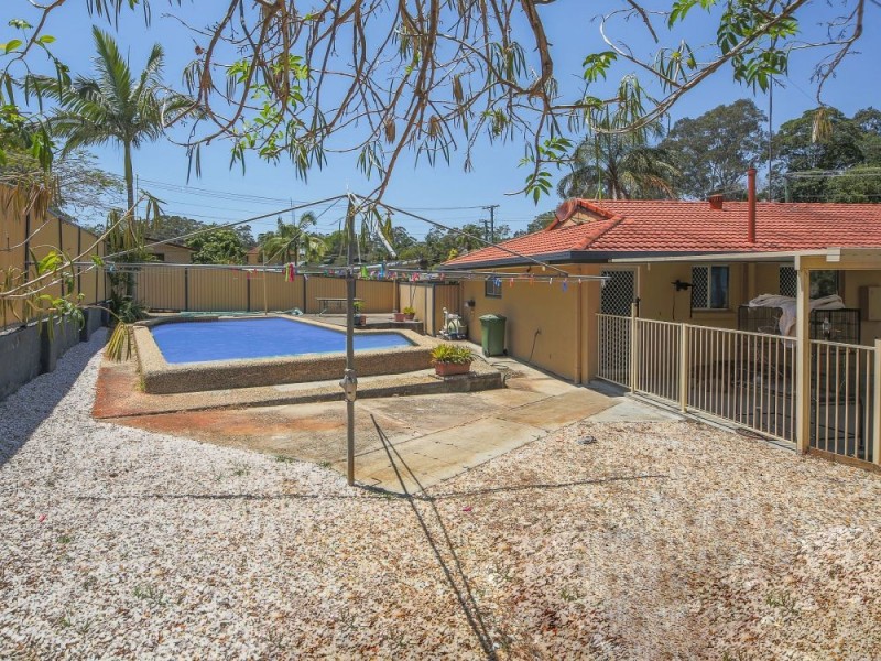 2 Dampier Court, Molendinar QLD 4214