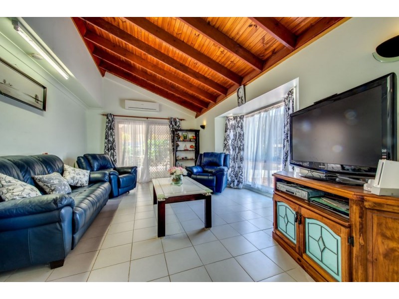 4 Pioneer Court, Durack QLD 4077