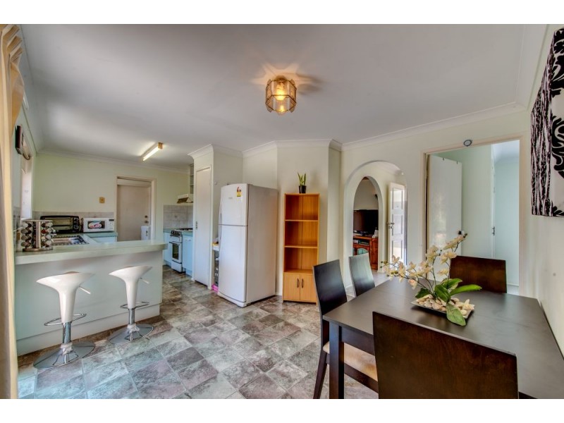 4 Pioneer Court, Durack QLD 4077