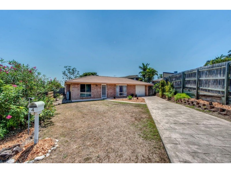 4 Pioneer Court, Durack QLD 4077