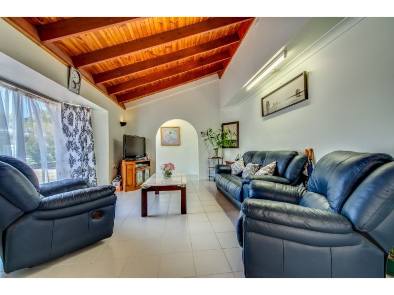 4 Pioneer Court, Durack QLD 4077