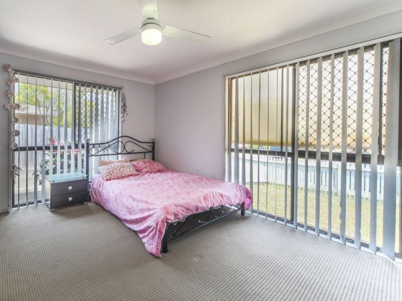 1/23 Nina Parade, Arundel QLD 4214