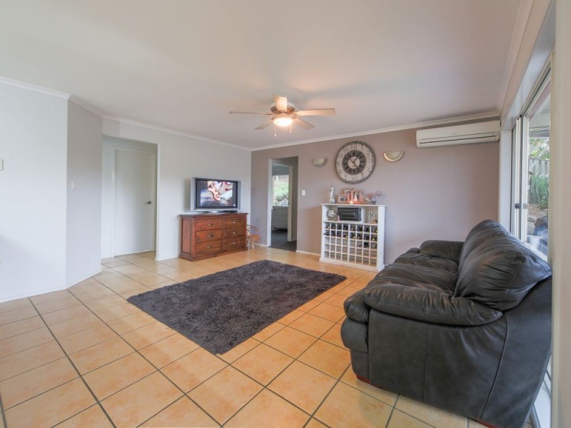 32 Brissendon Street, Maudsland QLD 4210