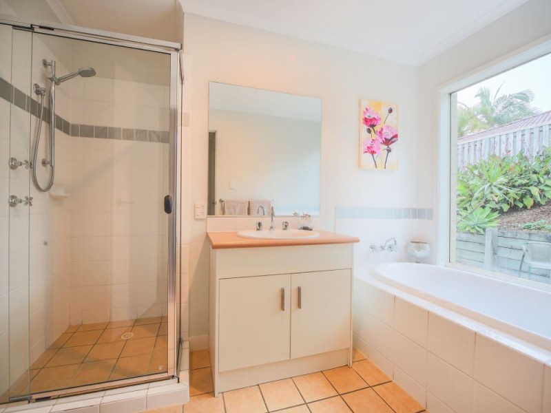 32 Brissendon Street, Maudsland QLD 4210