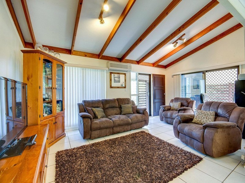 11 Styles Road, Petrie QLD 4502