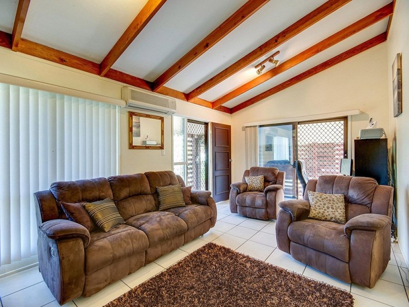 11 Styles Road, Petrie QLD 4502