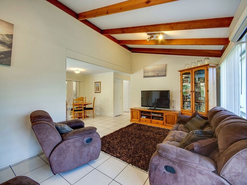 11 Styles Road, Petrie QLD 4502