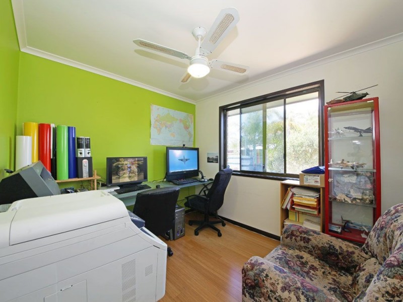 34 Moatah Drive, Beachmere QLD 4510