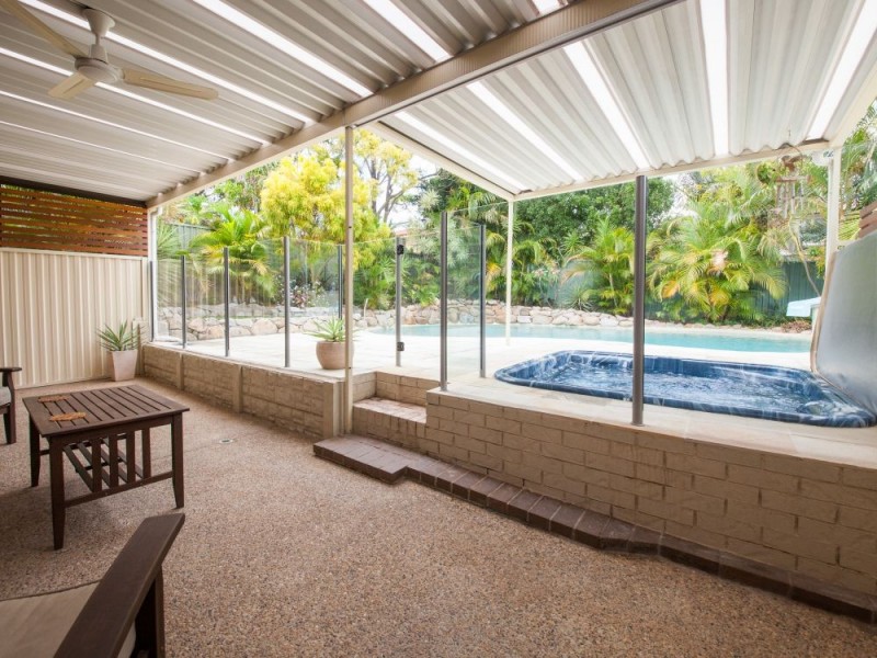 16 Edenderry Street, Manly West QLD 4179