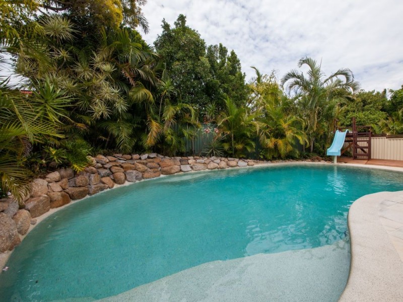 16 Edenderry Street, Manly West QLD 4179