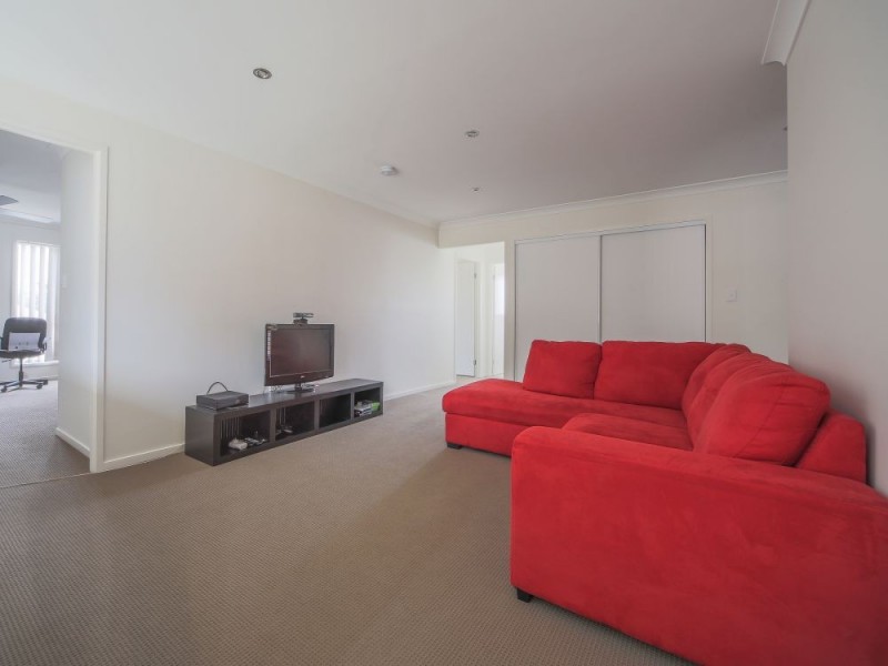 2/1 Lenton Street, Coomera QLD 4209