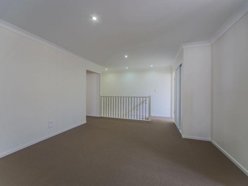 2/1 Lenton Street, Coomera QLD 4209