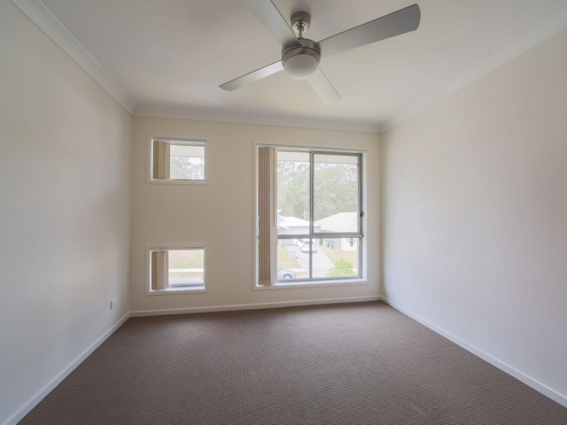 2/1 Lenton Street, Coomera QLD 4209