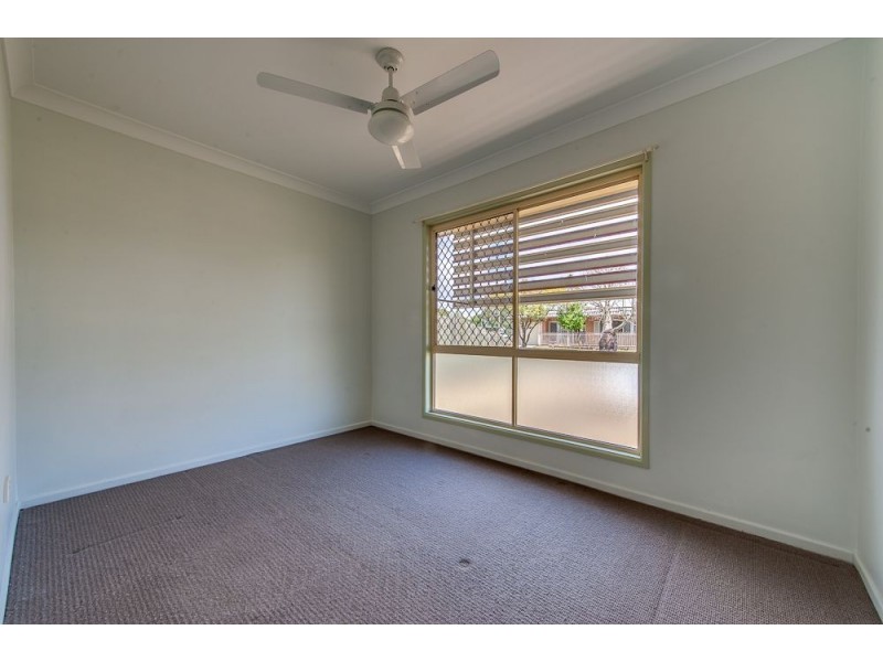 3 Diane Court, North Booval QLD 4304