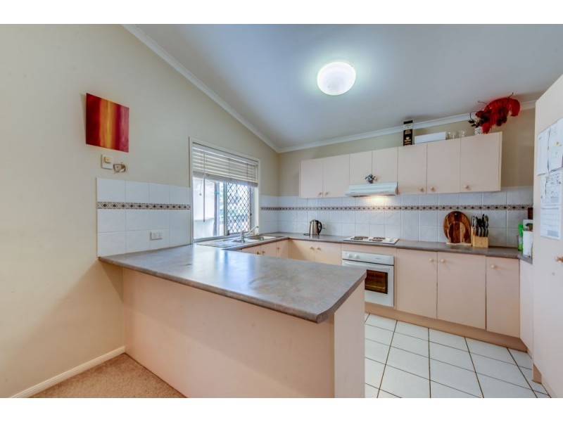 43 Pintail Crescent, Forest Lake QLD 4078