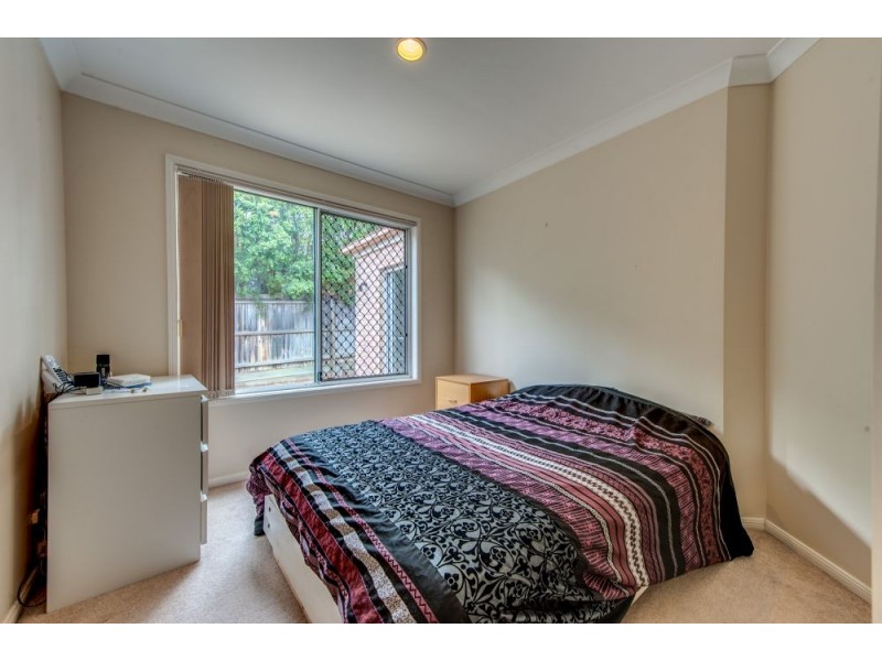 43 Pintail Crescent, Forest Lake QLD 4078