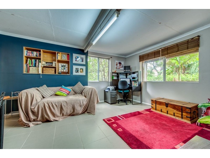 94 Ishmael Road, Camira QLD 4300