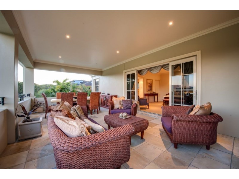 30 Riverside Terrace, Windaroo QLD 4207