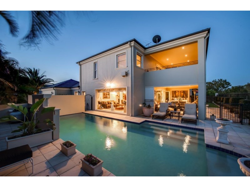 30 Riverside Terrace, Windaroo QLD 4207
