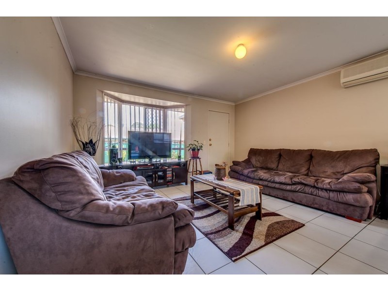 2/7 Broadfoot Drive, Goodna QLD 4300