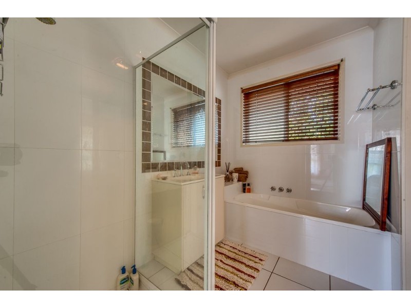 2/7 Broadfoot Drive, Goodna QLD 4300