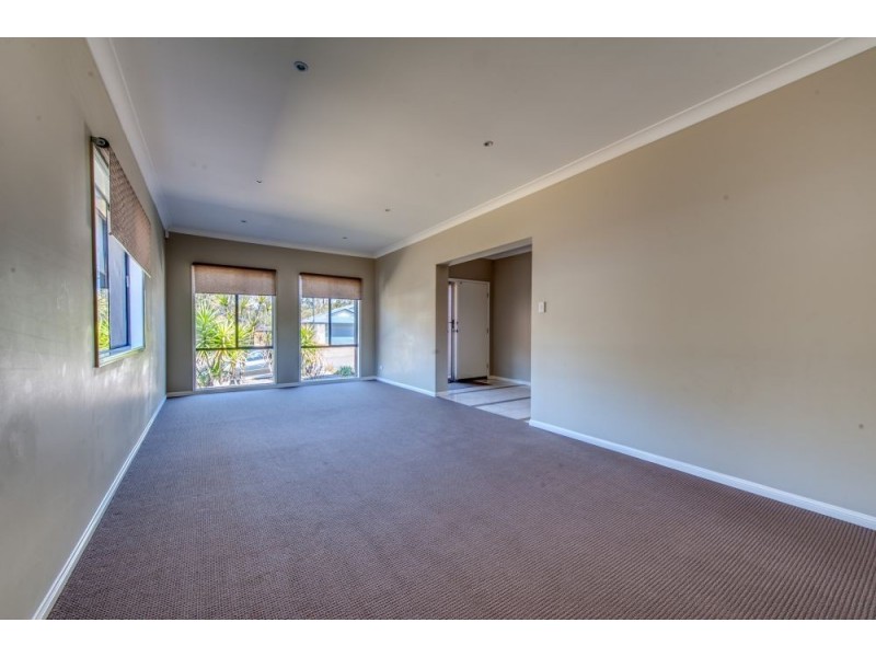 24 Rockford Drive, Bellbird Park QLD 4300