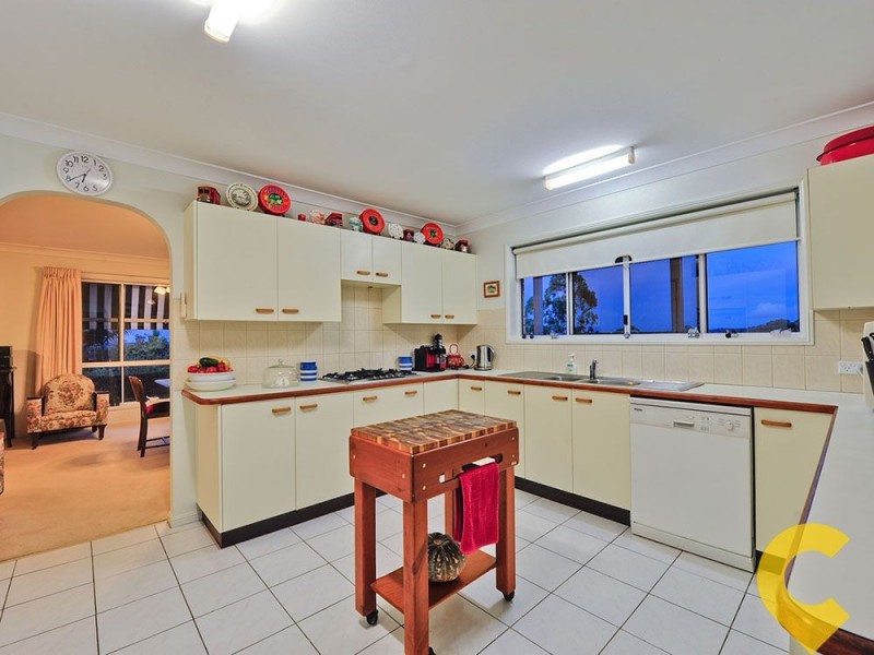 8 Gyranda Street, Carina Heights QLD 4152