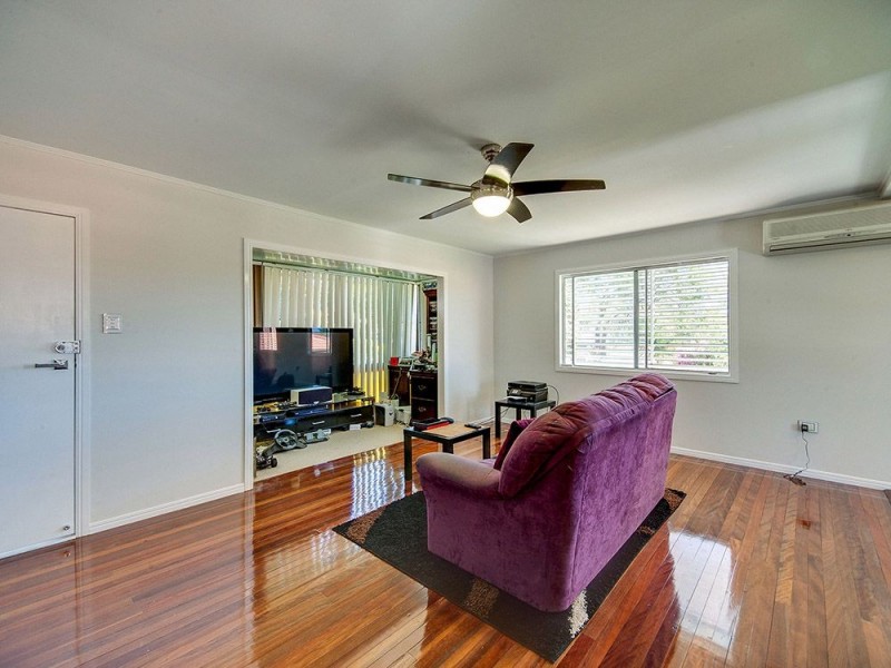 16 Conlo Crescent, Ferny Hills QLD 4055
