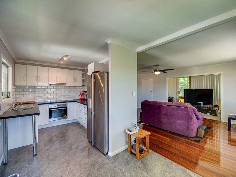 16 Conlo Crescent, Ferny Hills QLD 4055