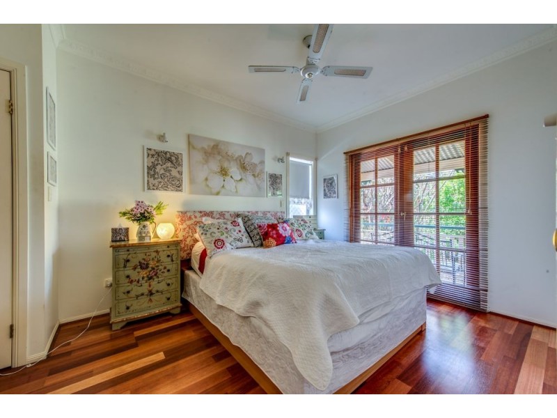 82 Jubilee Ave, Forest Lake QLD 4078