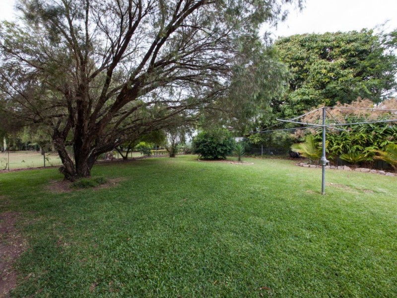 39 Raymond Street, Shorncliffe QLD 4017