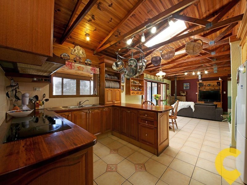 224 Forest Hills Drive, Morayfield QLD 4506