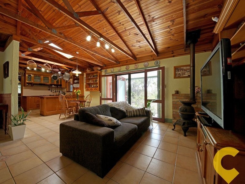 224 Forest Hills Drive, Morayfield QLD 4506