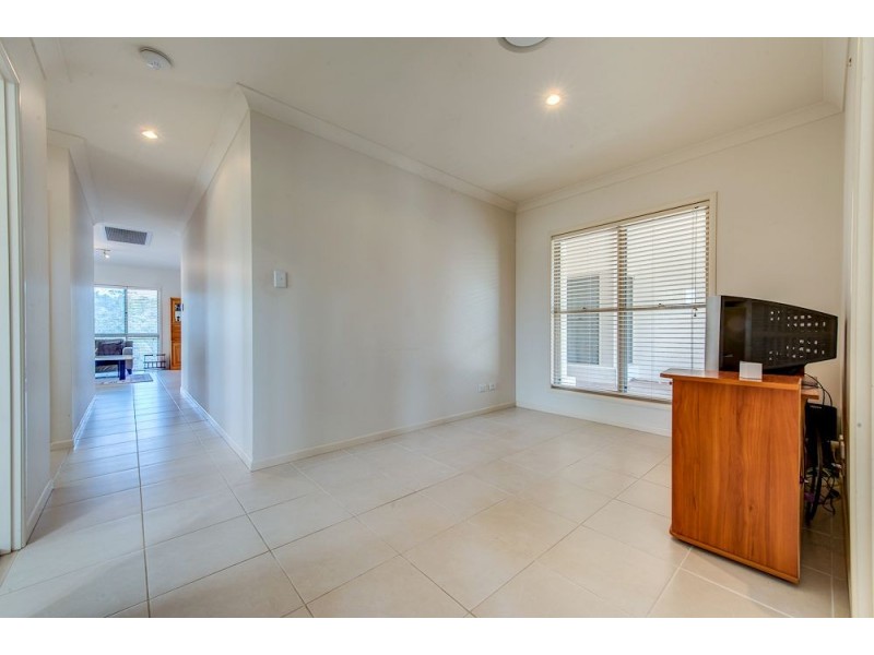 6 Caper Close, Springfield Lakes QLD 4300